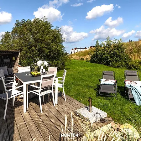 Dom wakacyjny Strandhaus 37 *